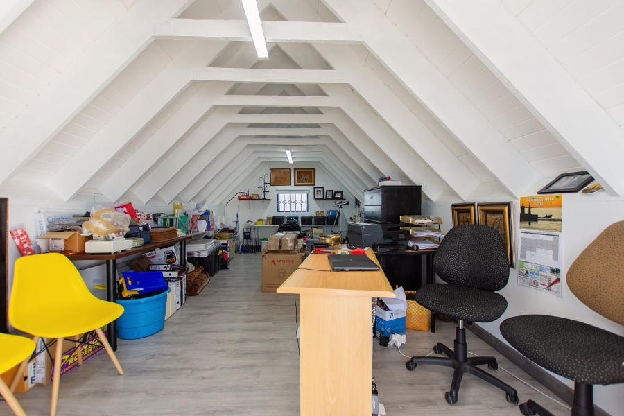 4 Bedroom Property for Sale in Dwarskersbos Western Cape